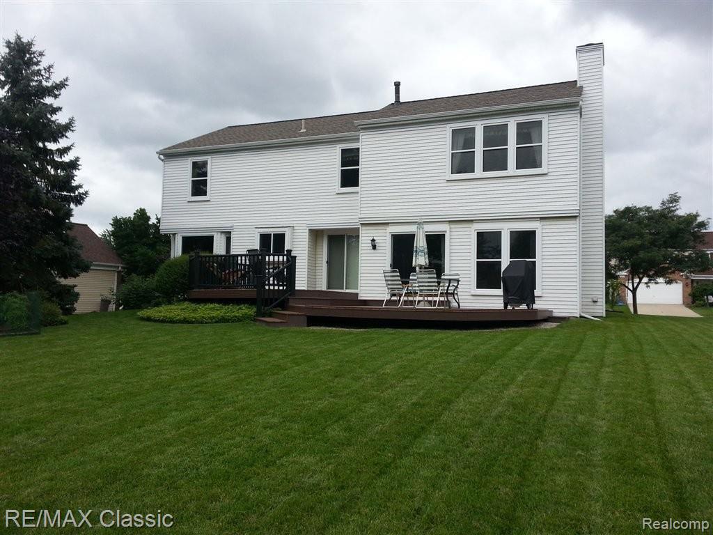 24764 Jamestowne Road Novi, MI 48375 - Photo 18 of 25 Back 1