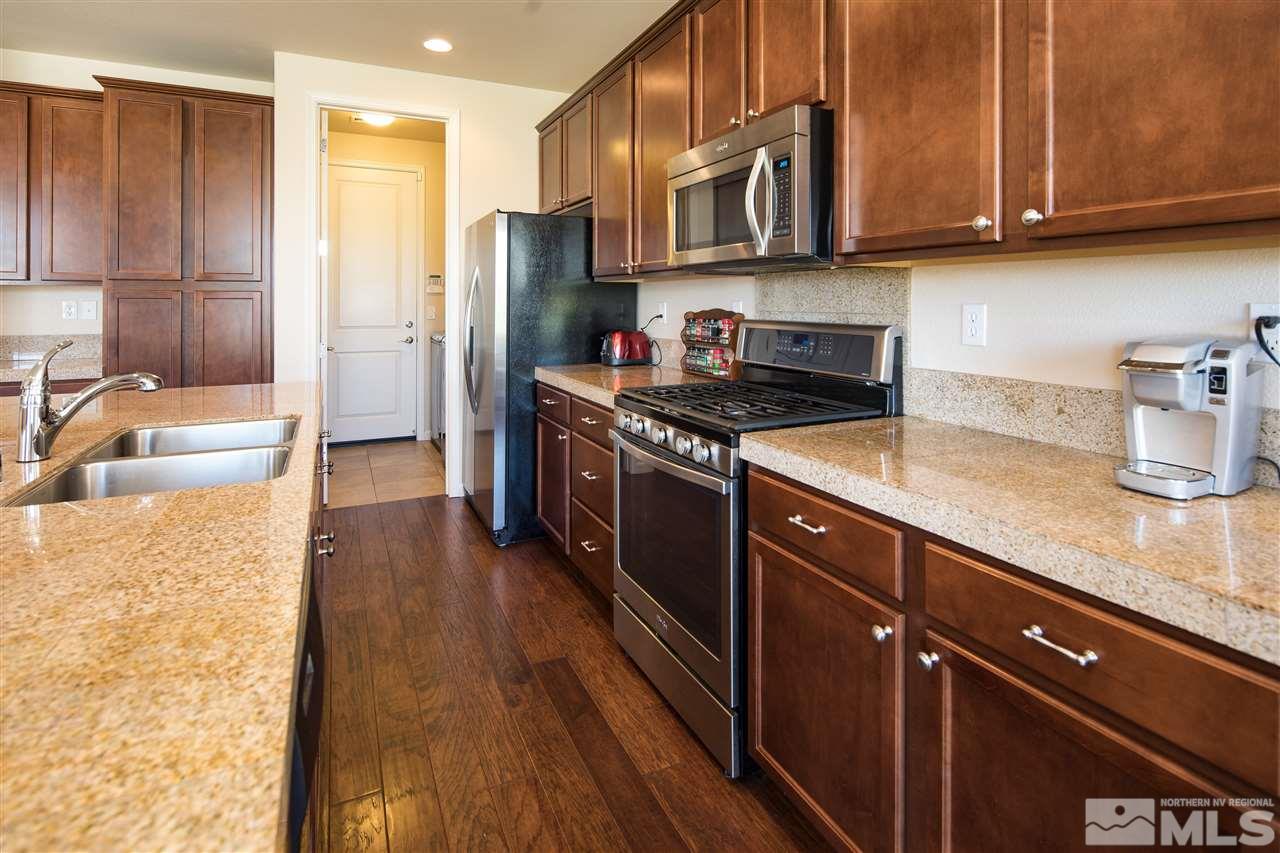 1454 Snow Summit Drive Reno, NV 89523 - Photo 7 of 25 Photo 7