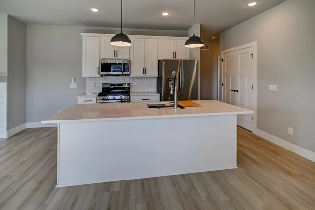 $449,900 | 2901 Blue Grass Drive, Stoughton, WI 53589