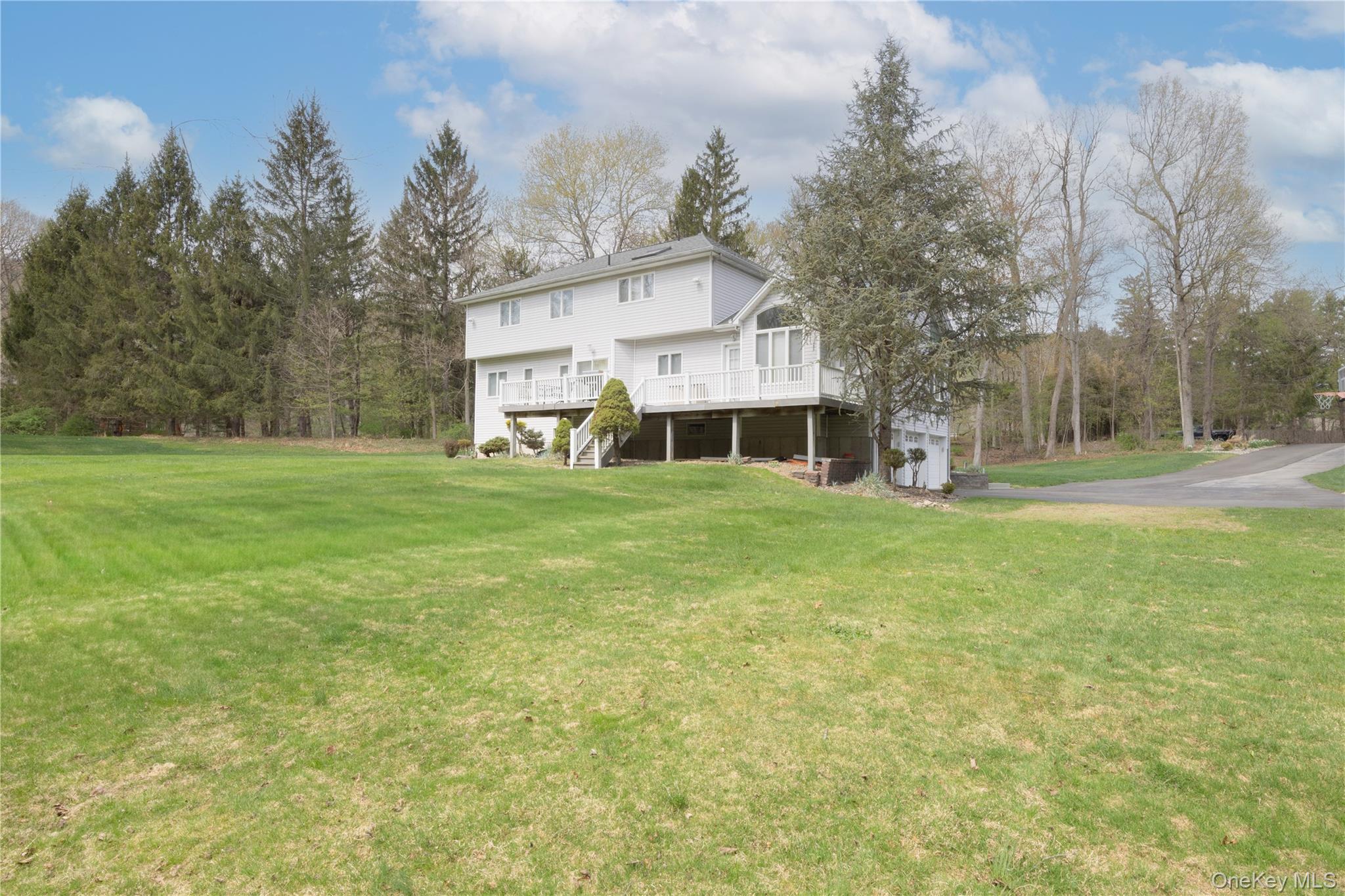 774 Haverstraw Road Suffern, NY 10901 - Photo 35 of 40