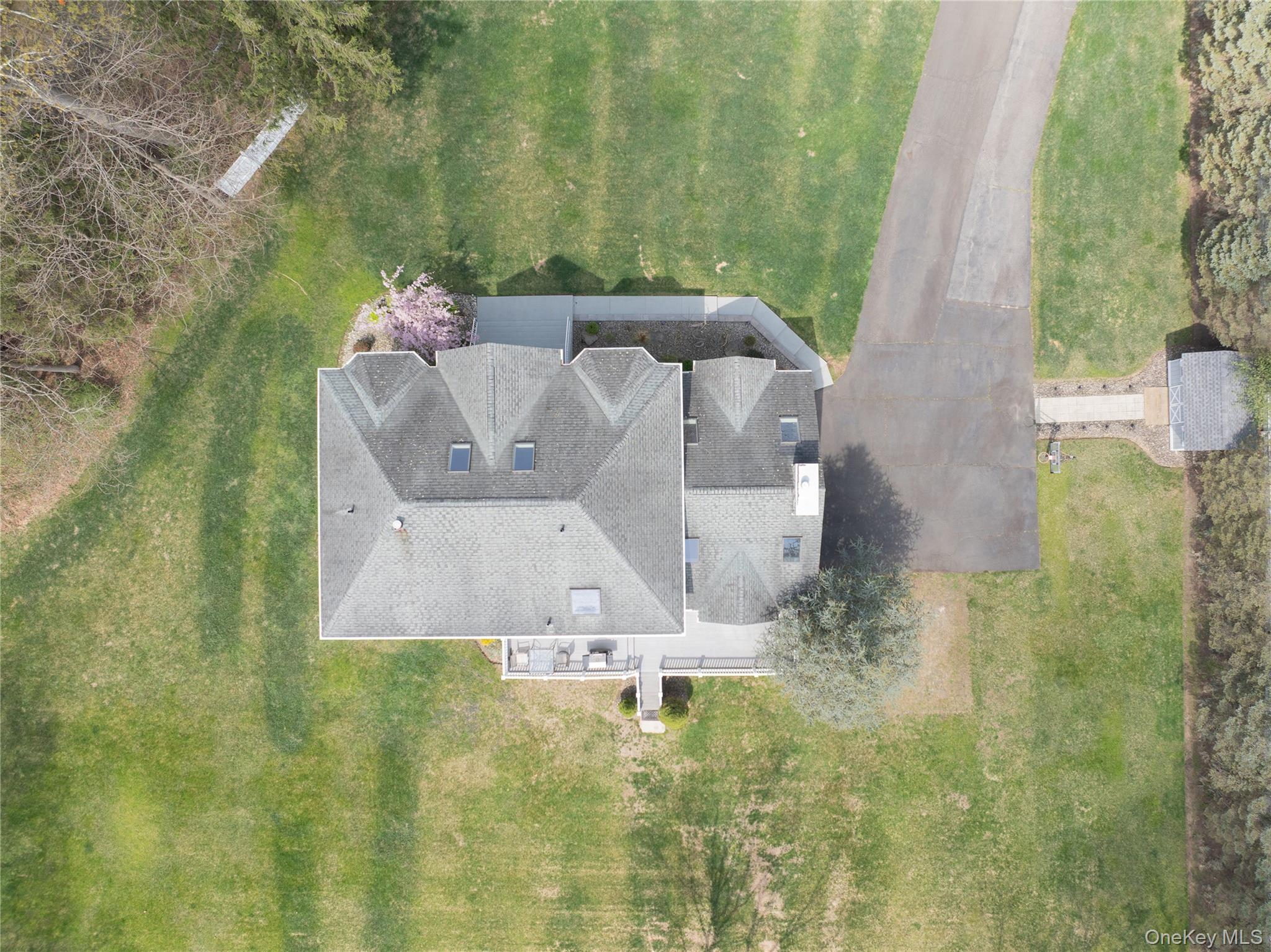 774 Haverstraw Road Suffern, NY 10901 - Photo 38 of 40