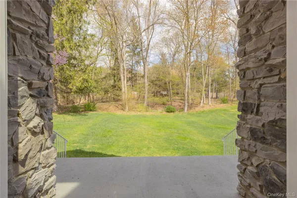 $1,599,000 | 774 Haverstraw Road, Suffern, NY 10901