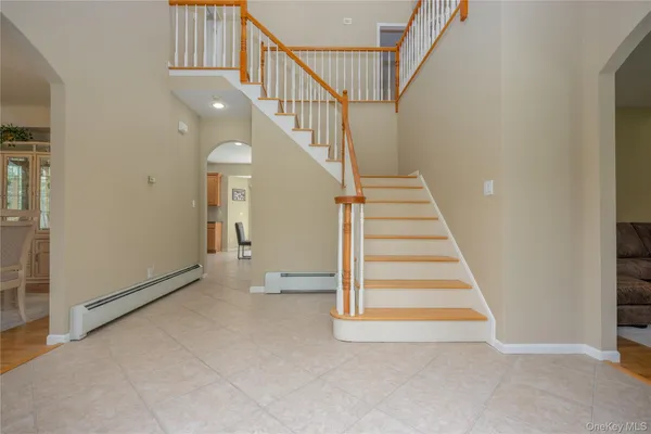 $1,599,000 | 774 Haverstraw Road, Suffern, NY 10901