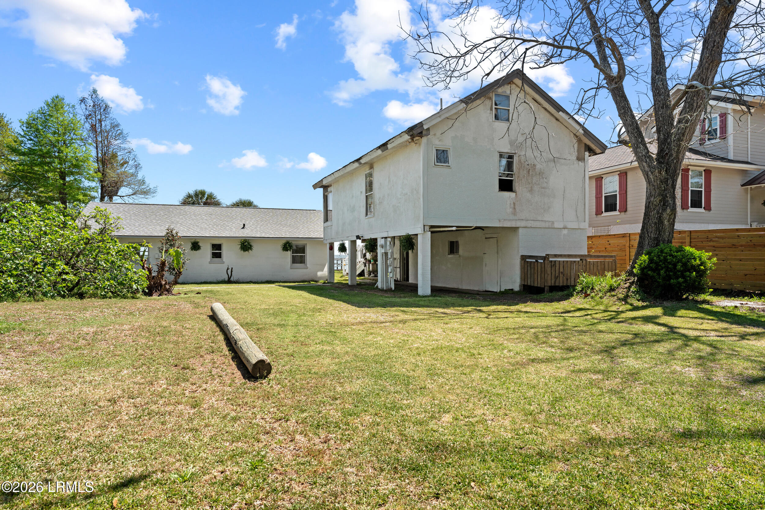 11 State Rd S-7-240 Bluffton, SC 29910 - Photo 38 of 43 11 big oak street-34