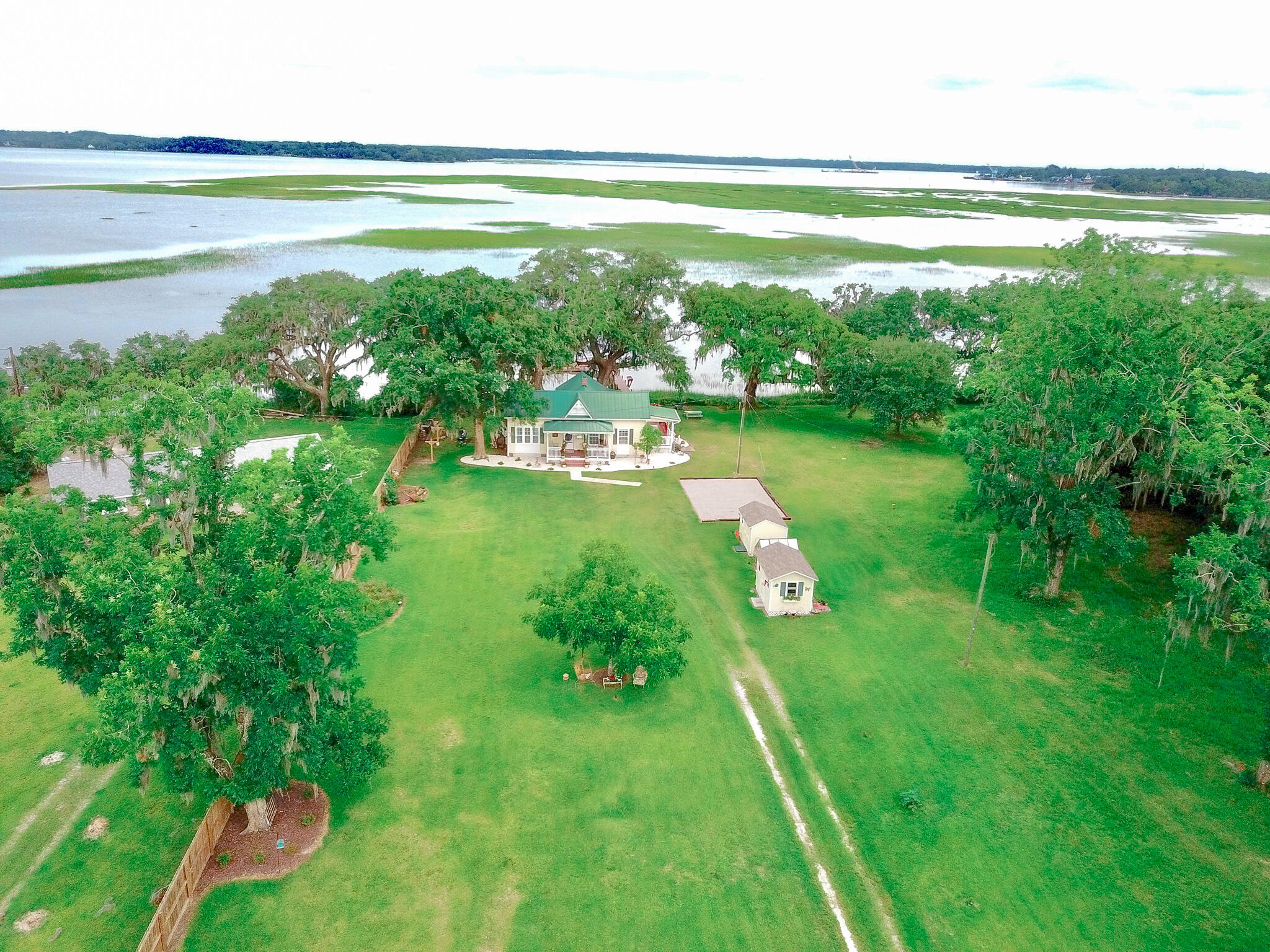 4726 Gibson Road Meggett, SC 29449 - Photo 1 of 58 IMG_5935