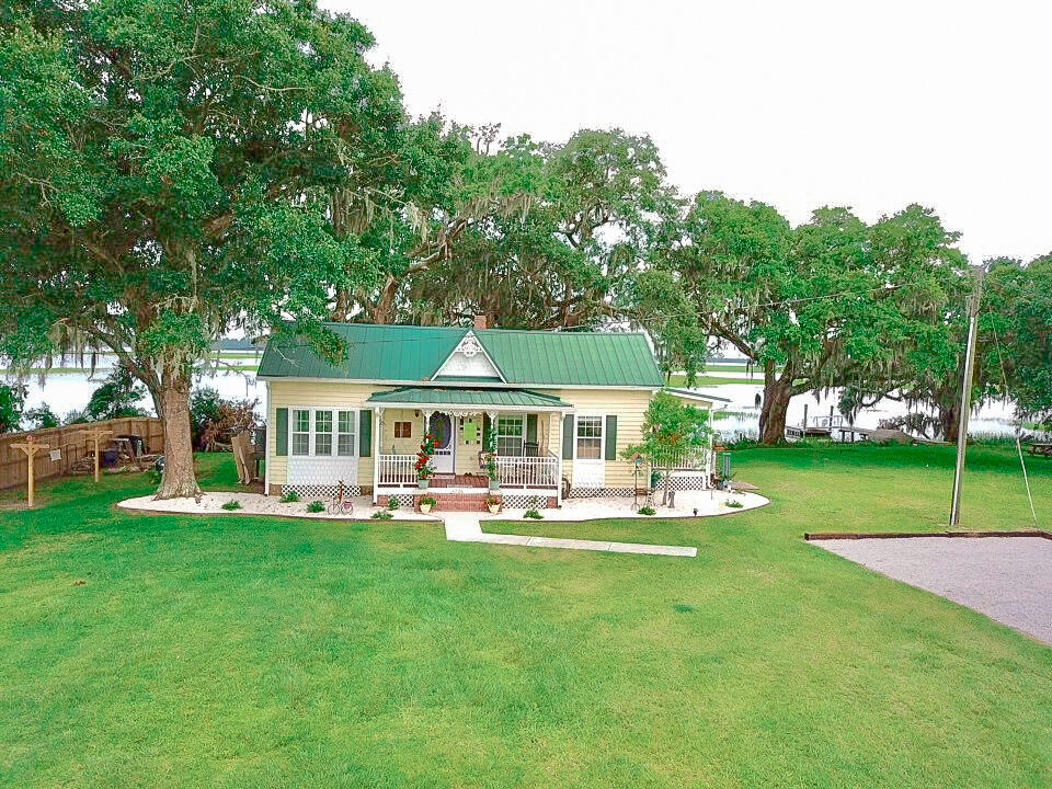 4726 Gibson Road Meggett, SC 29449 - Photo 3 of 58 IMG_5930