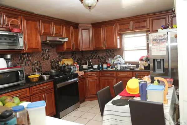 $3,800 | 93-07 123rd Street | South Richmond Hill