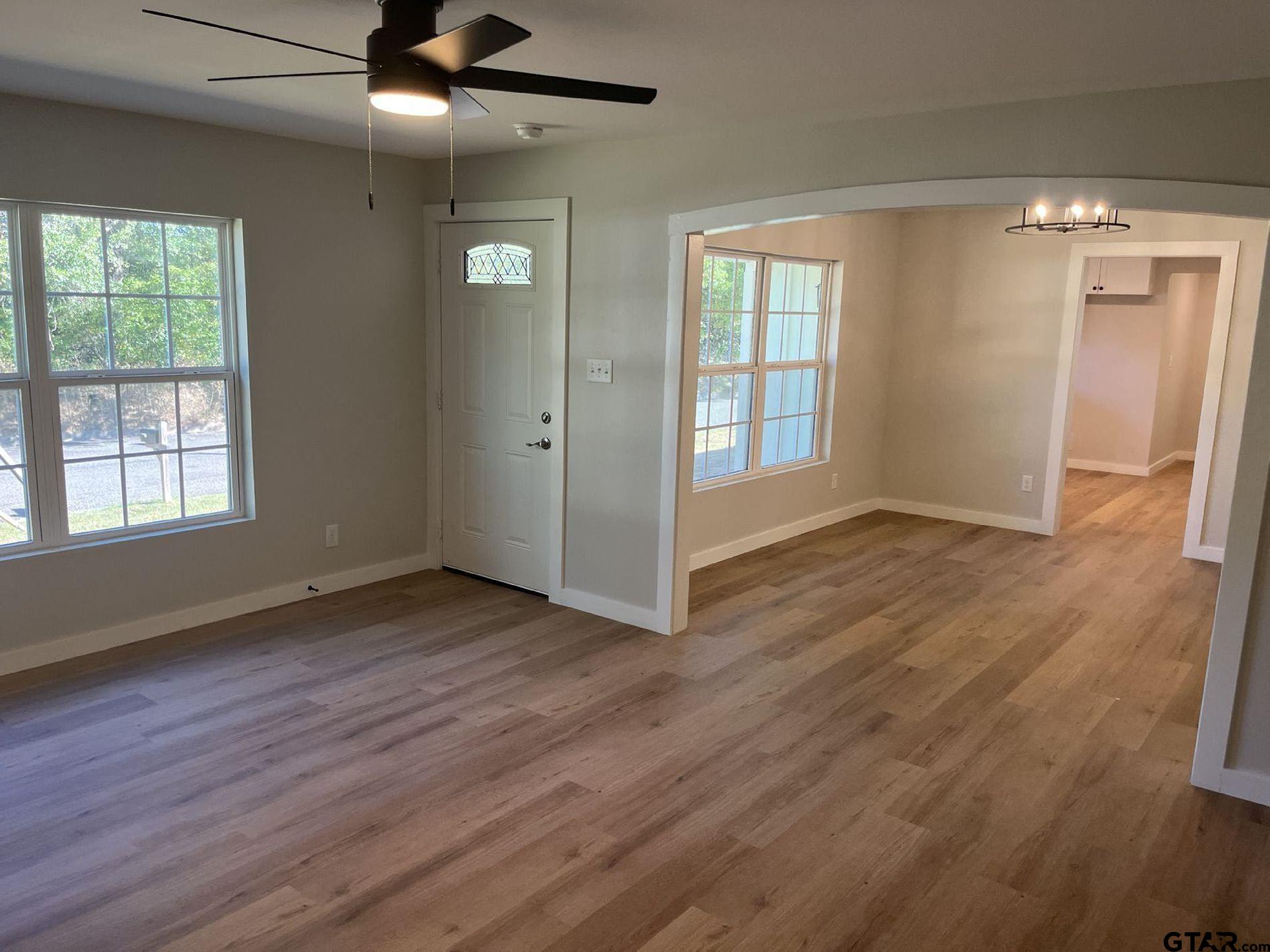 1010 West Mims Street Tyler, TX 75702 - Photo 3 of 20