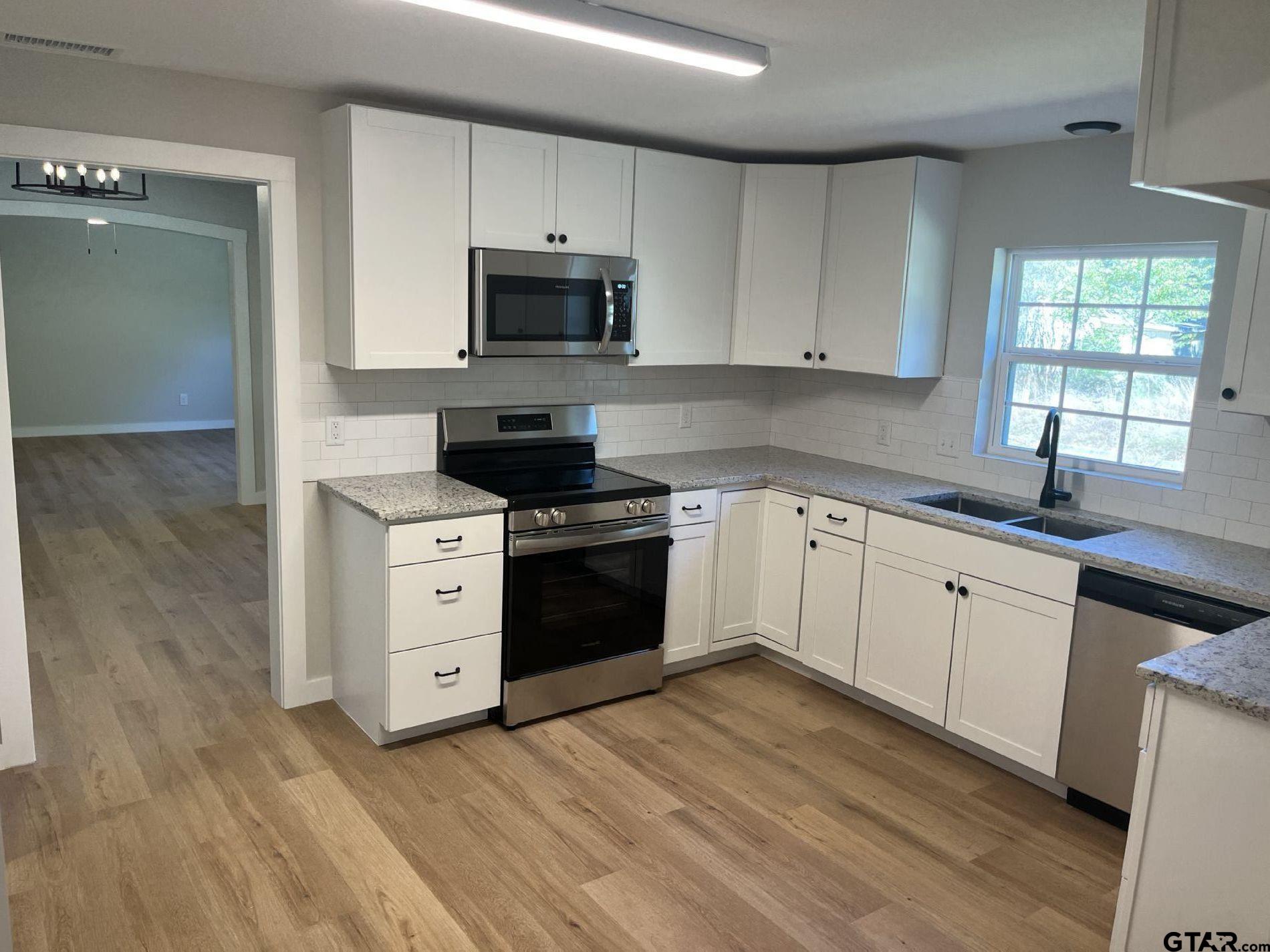 1010 West Mims Street Tyler, TX 75702 - Photo 6 of 20