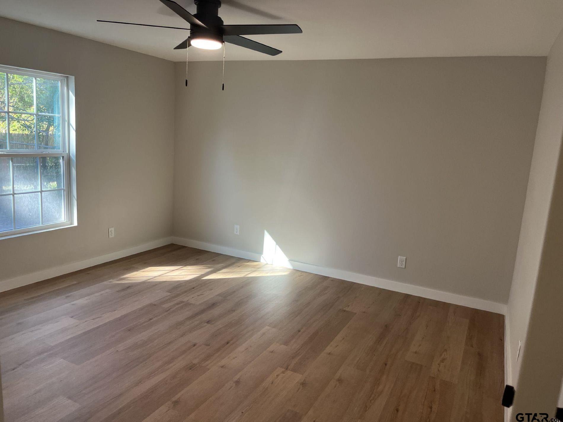1010 West Mims Street Tyler, TX 75702 - Photo 7 of 20