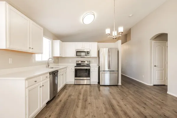 $2,200 | 8113 West Pima Street, Phoenix, AZ 85043