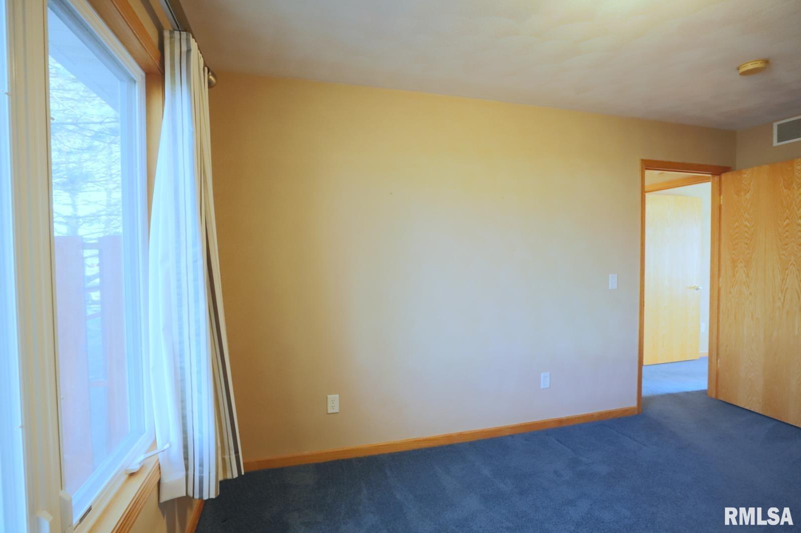109 Easy Street Washington, IL 61571 - Photo 23 of 34 Gallery Image 23