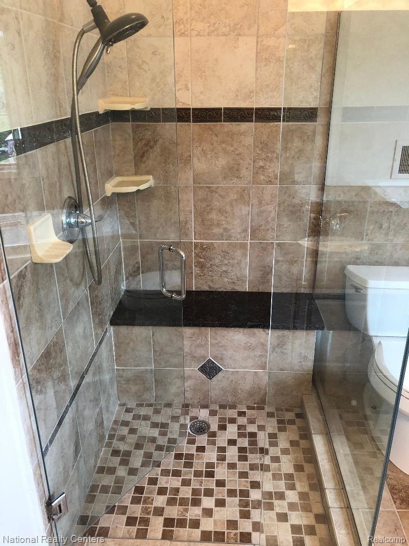 2871 Santia Road Troy, MI 48085 - Photo 33 of 35 thumbnail6666.jpg