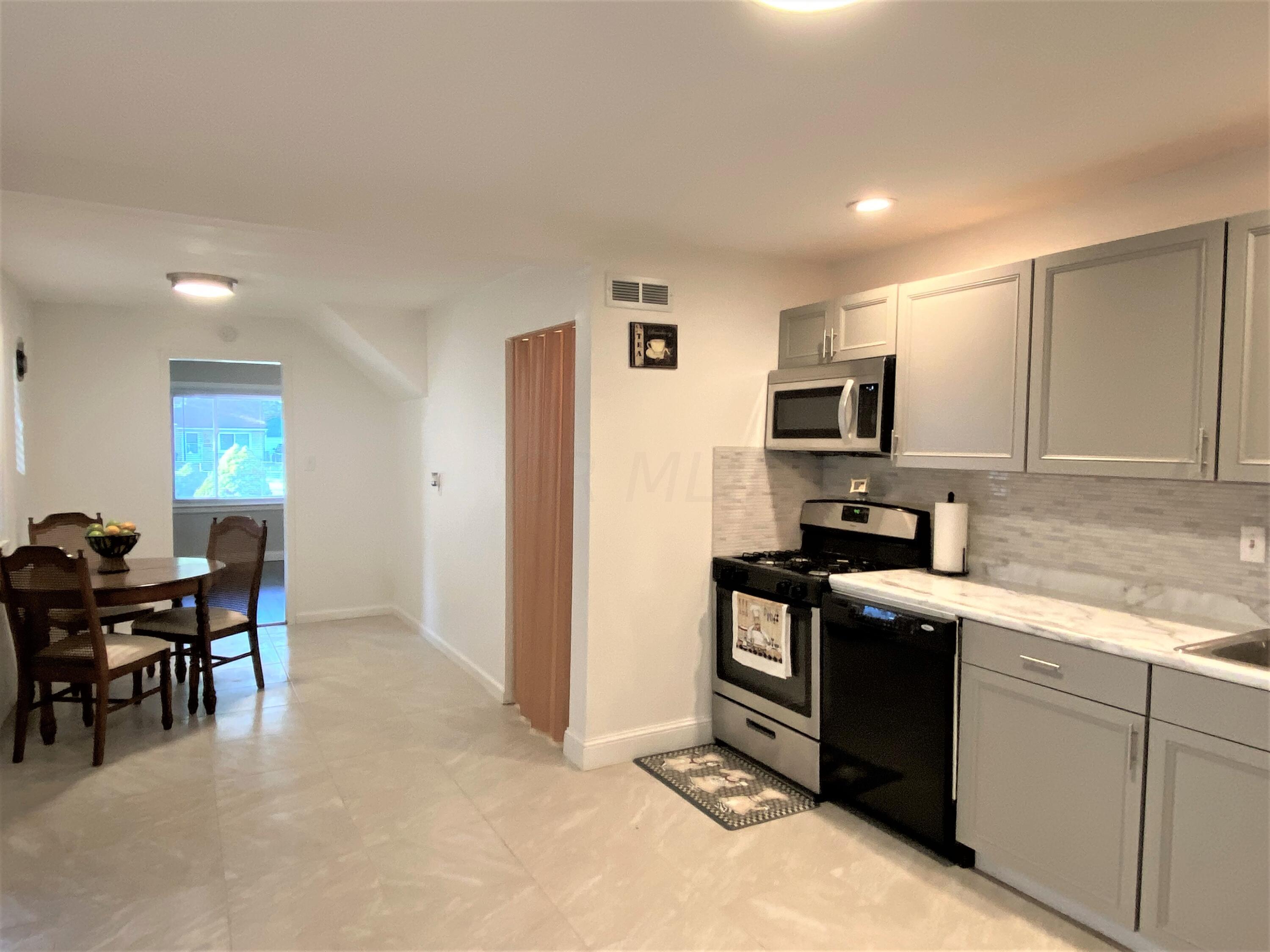 2417 Mecca Road Columbus, OH 43224 - Photo 18 of 29 Gallery Image 18