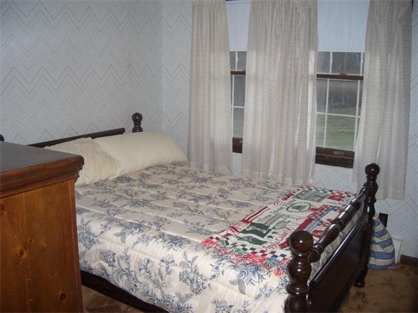 744 East Hill Road East Oakham, MA 01068 - Photo 8 of 11