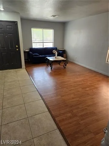 $424,900 | 8128 Calico Wind Street, Las Vegas, NV 89131