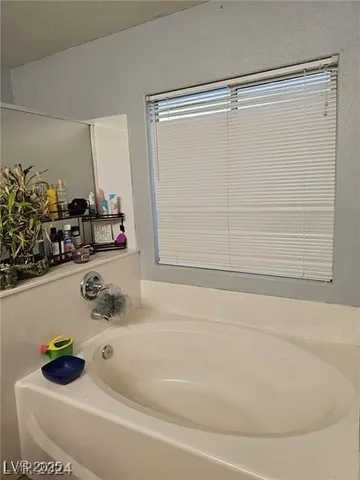 $424,900 | 8128 Calico Wind Street, Las Vegas, NV 89131