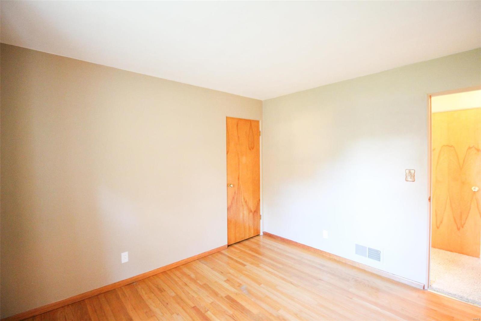 2525 Pontoon Road Granite City, IL 62040 - Photo 14 of 25 Gallery Image 14