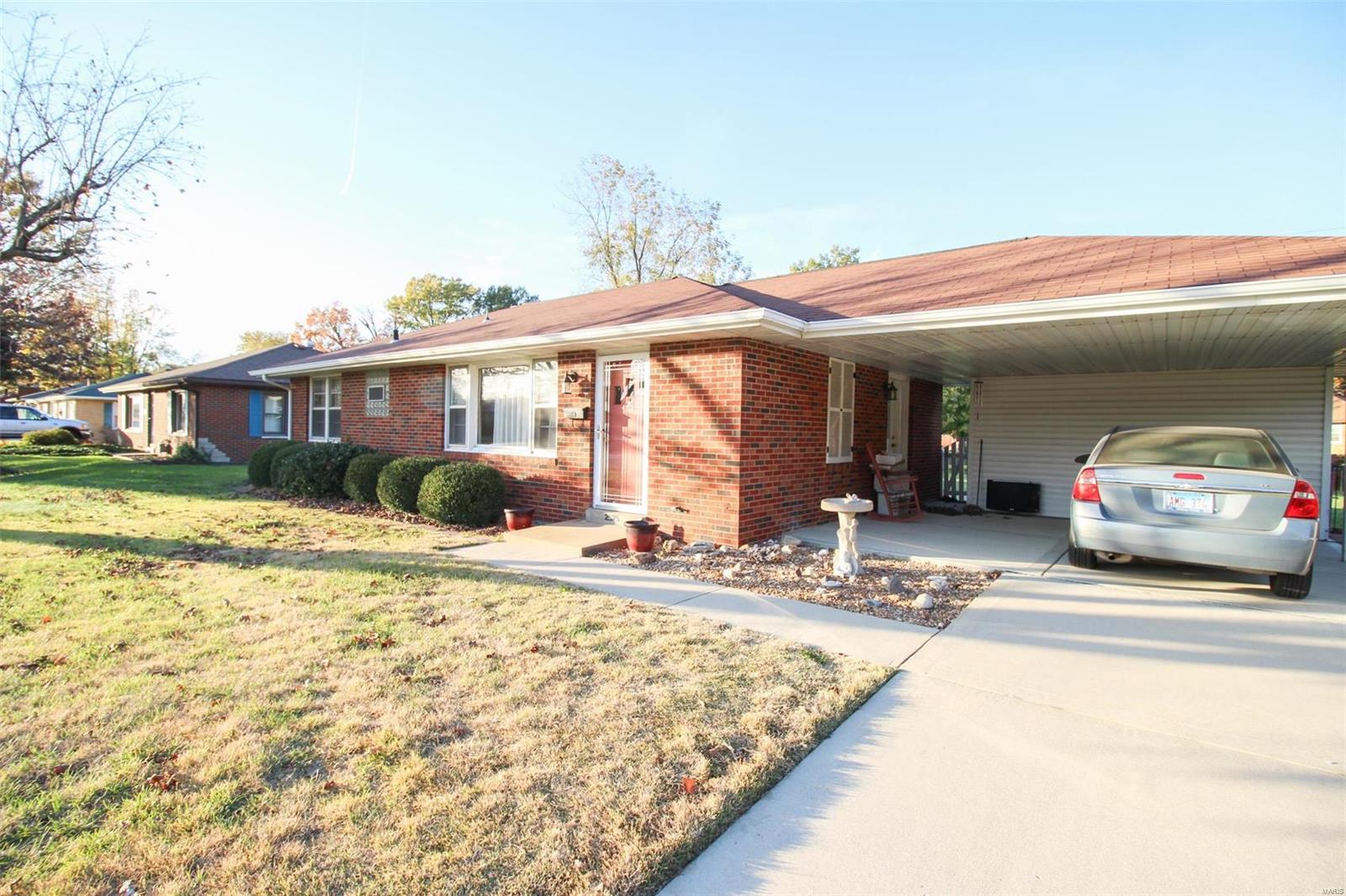 2525 Pontoon Road Granite City, IL 62040 - Photo 2 of 25 Gallery Image 2
