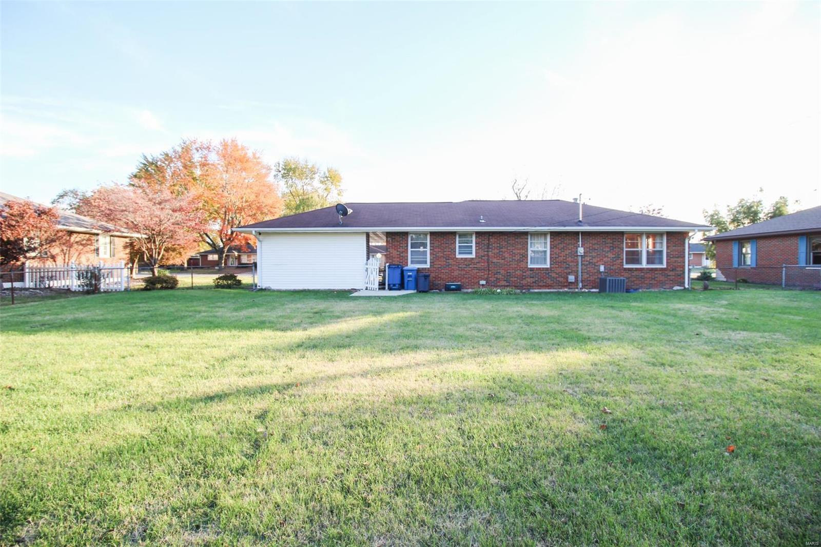2525 Pontoon Road Granite City, IL 62040 - Photo 23 of 25 Gallery Image 23