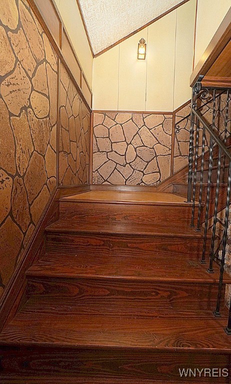 89 Roberts Avenue Buffalo, NY 14206 - Photo 15 of 26