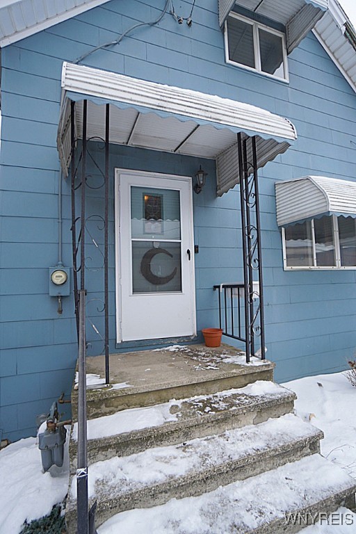 89 Roberts Avenue Buffalo, NY 14206 - Photo 2 of 26