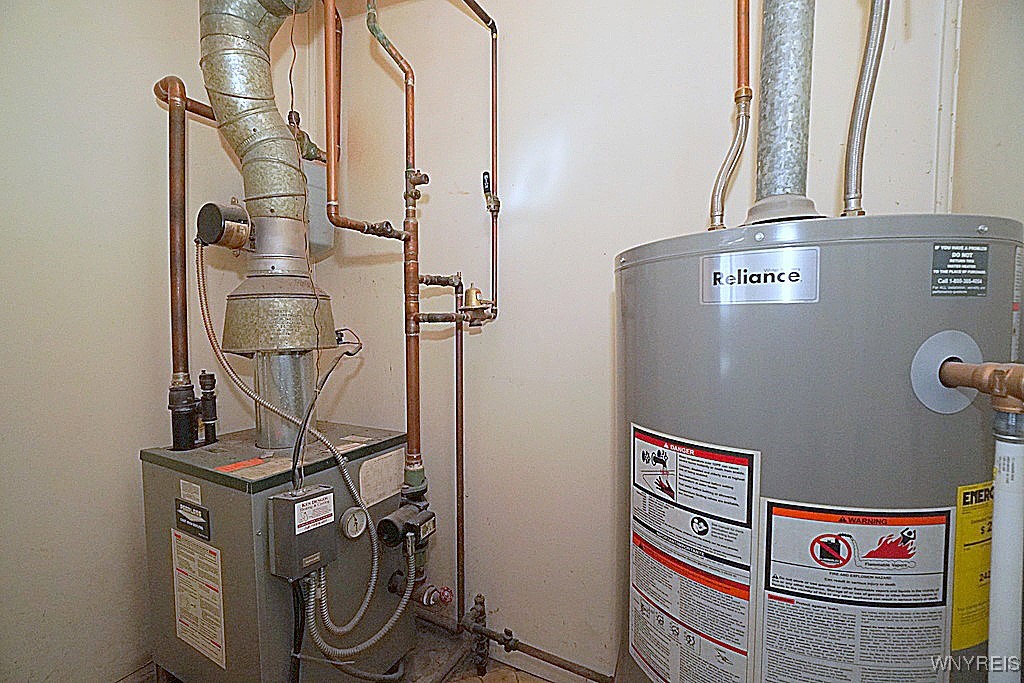 89 Roberts Avenue Buffalo, NY 14206 - Photo 23 of 26