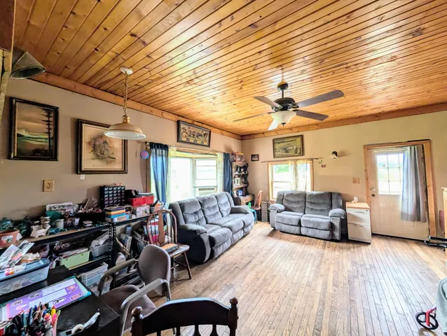 $289,000 | 4919 North Victory Corner Road, Ludington, MI 49431