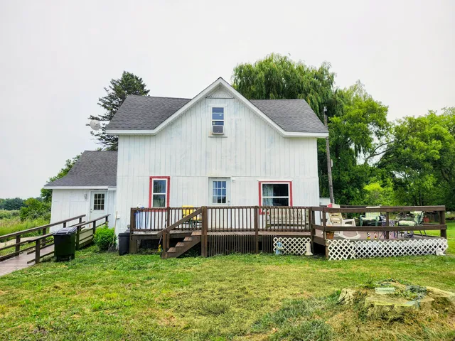 $289,000 | 4919 North Victory Corner Road, Ludington, MI 49431