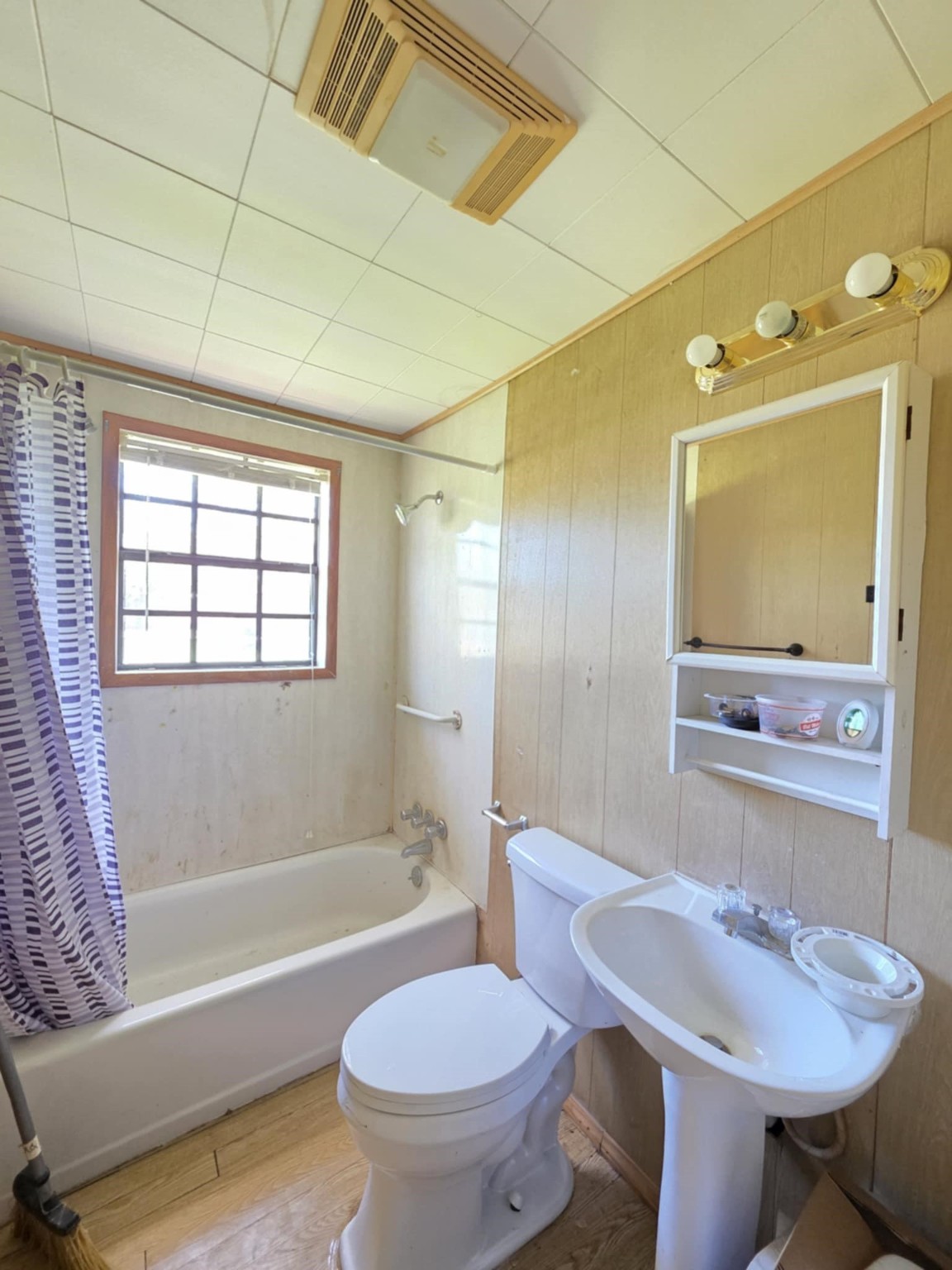 235 2nd Street Van Vleck, TX 77482 - Photo 14 of 23 a bathroom with a sink toilet and shower