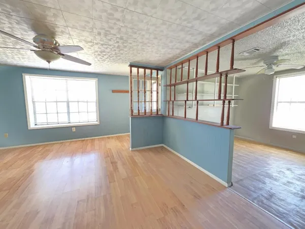 $95,000 | 235 2nd Street, Van Vleck, TX 77482