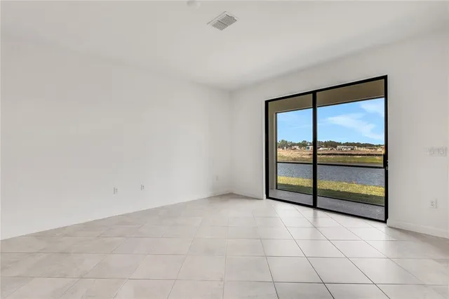 $2,600 | 14757 Lyla Terrace, Bradenton, FL 34211