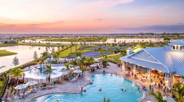 $2,600 | 14757 Lyla Terrace, Bradenton, FL 34211