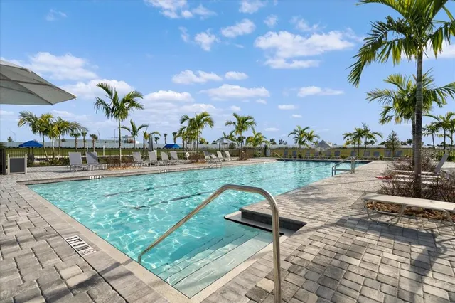 $2,600 | 14757 Lyla Terrace, Bradenton, FL 34211