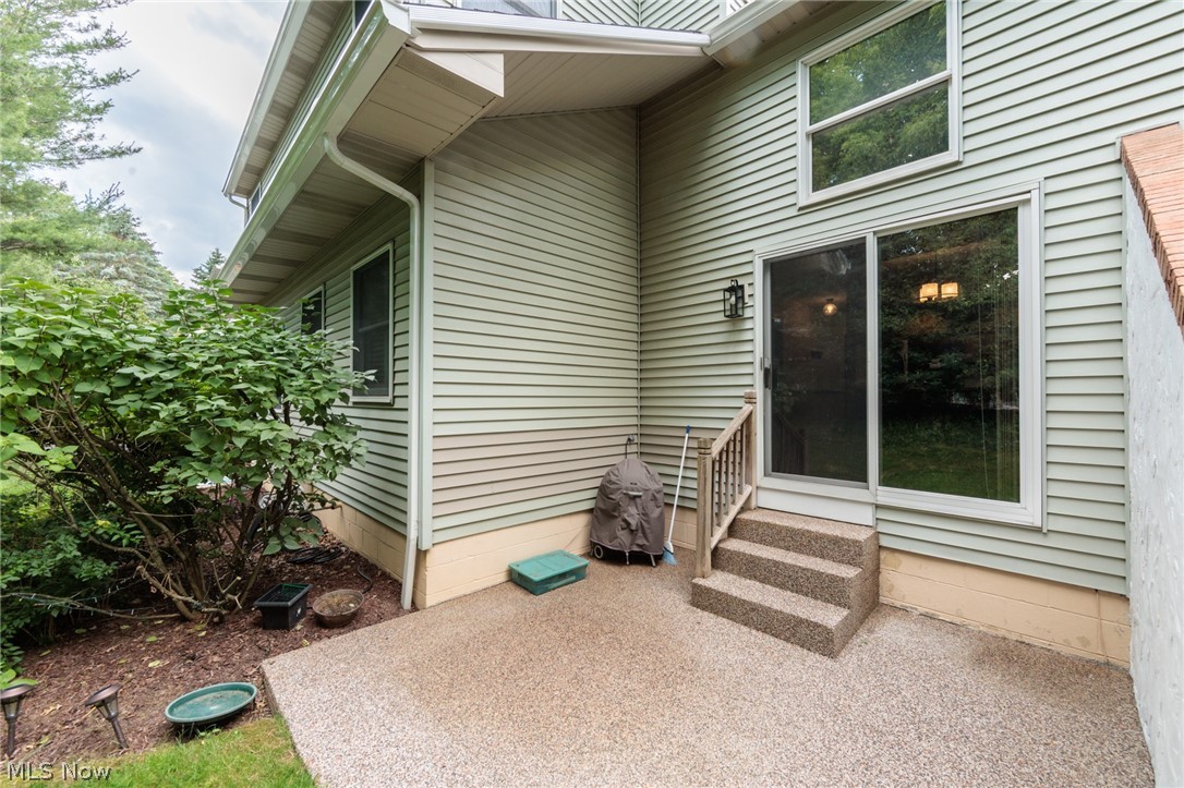 1900 Lillian Road Stow, OH 44224 - Photo 28 of 31