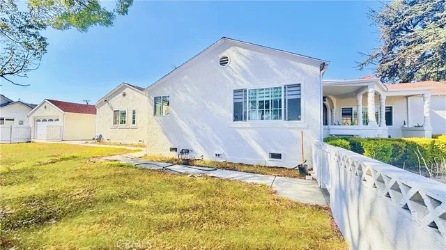 $7,000 | 207 South El Molino Street, Alhambra, CA 91801