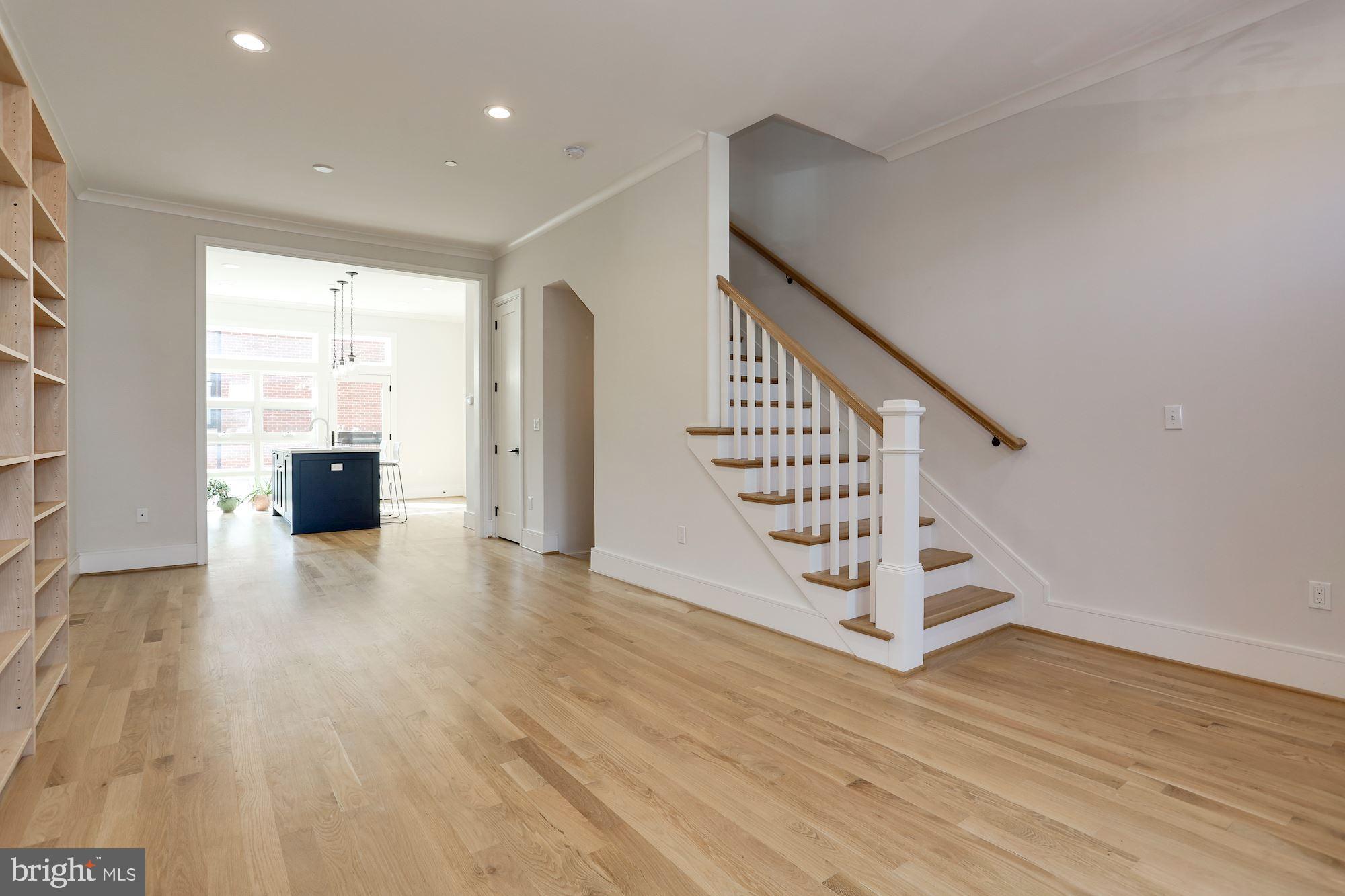 1307 D Street Southeast Washington, DC 20003 - Photo 7 of 69 Living/Dining