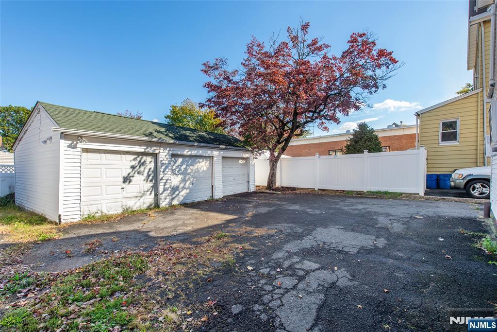 86 Watsessing Avenue, Unit 2 Bloomfield, NJ 07003 - Photo 21 of 23