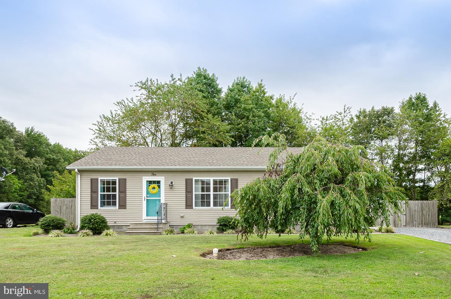10 9th Street Ridgely, MD 21660 - Photo 2 of 29 Beautiful landscaping