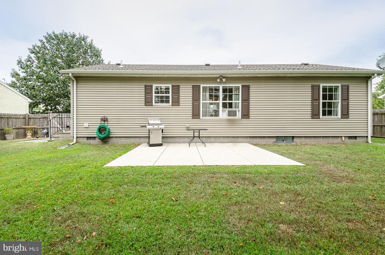 10 9th Street Ridgely, MD 21660 - Photo 24 of 29 Patio