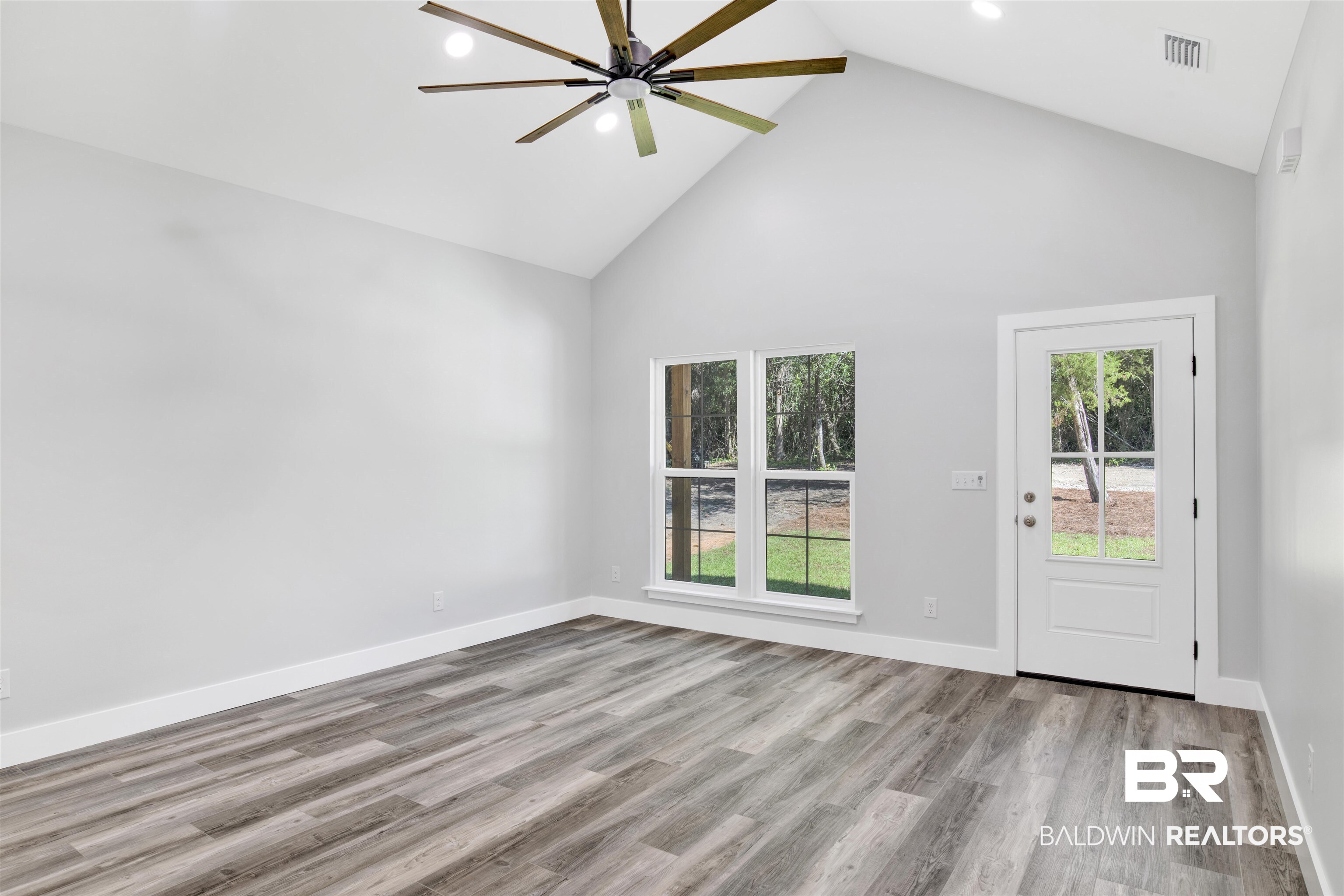 30604 Orange Street Elberta, AL 36530 - Photo 8 of 27 Living Area