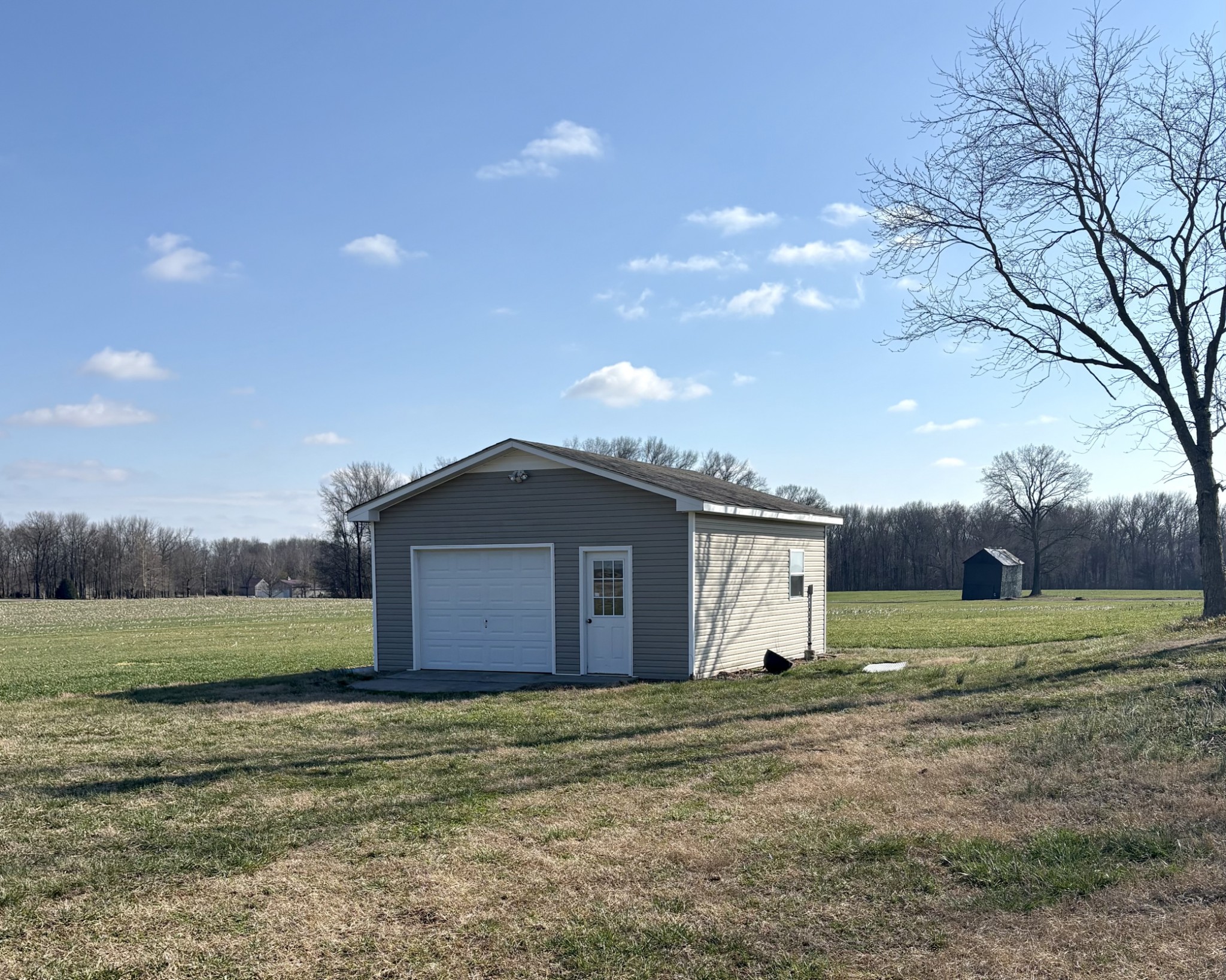 8412 Highway 41 Adams, TN 37010 - Photo 33 of 39