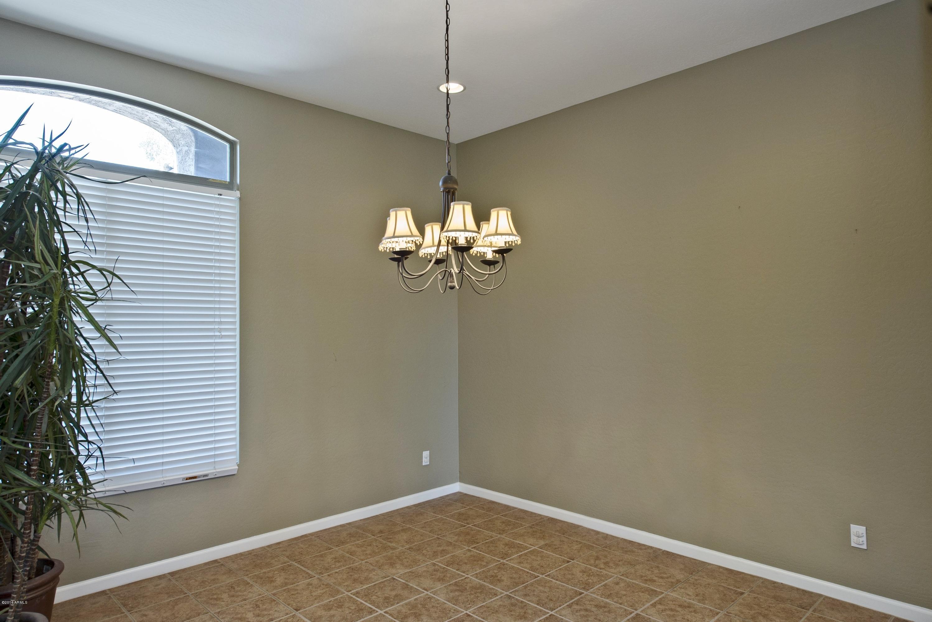 2128 West Eagle Feather Road Phoenix, AZ 85085 - Photo 7 of 18 Dining Area