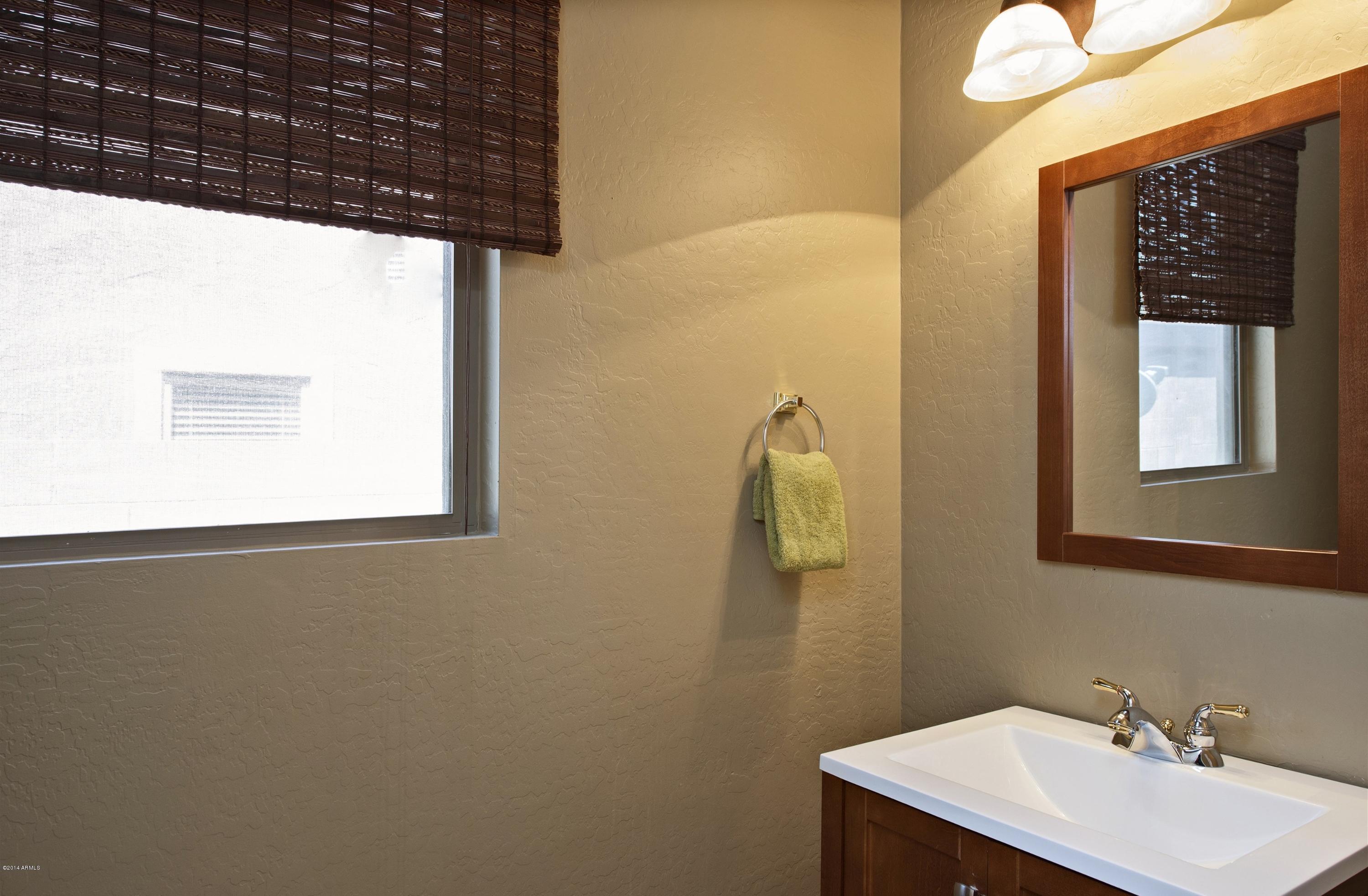 2128 West Eagle Feather Road Phoenix, AZ 85085 - Photo 8 of 18 Powder Room