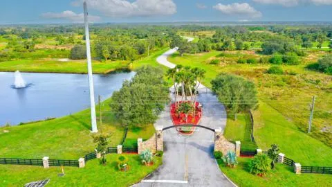 $350,000 | 2831 Southeast 67th Drive, Okeechobee, FL 34974