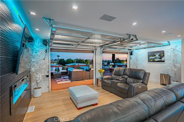 a bathroom with a double vanity sink and mirror