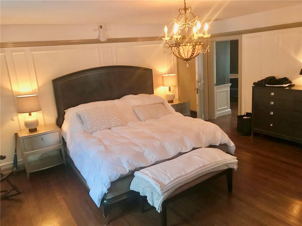 1170 East Avenue Rochester, NY 14607 - Photo 8 of 15 Gorgeous primary-en-suite with walk in closet and