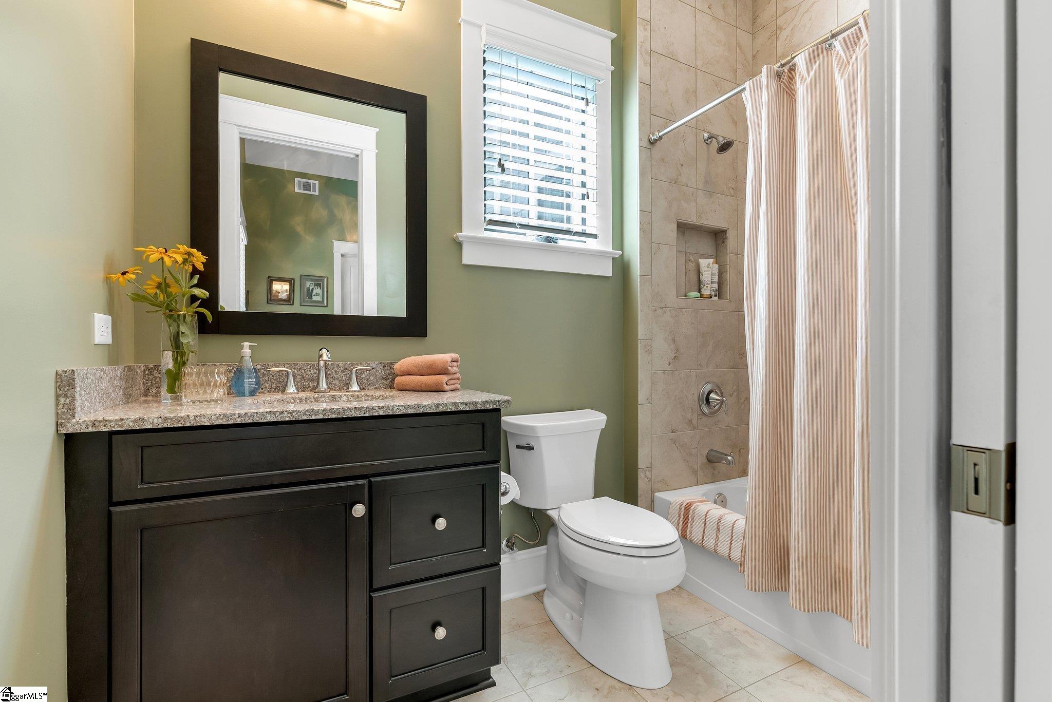 208 R-Pd-116 Landrum, SC 29356 - Photo 20 of 35 Gallery Image 20