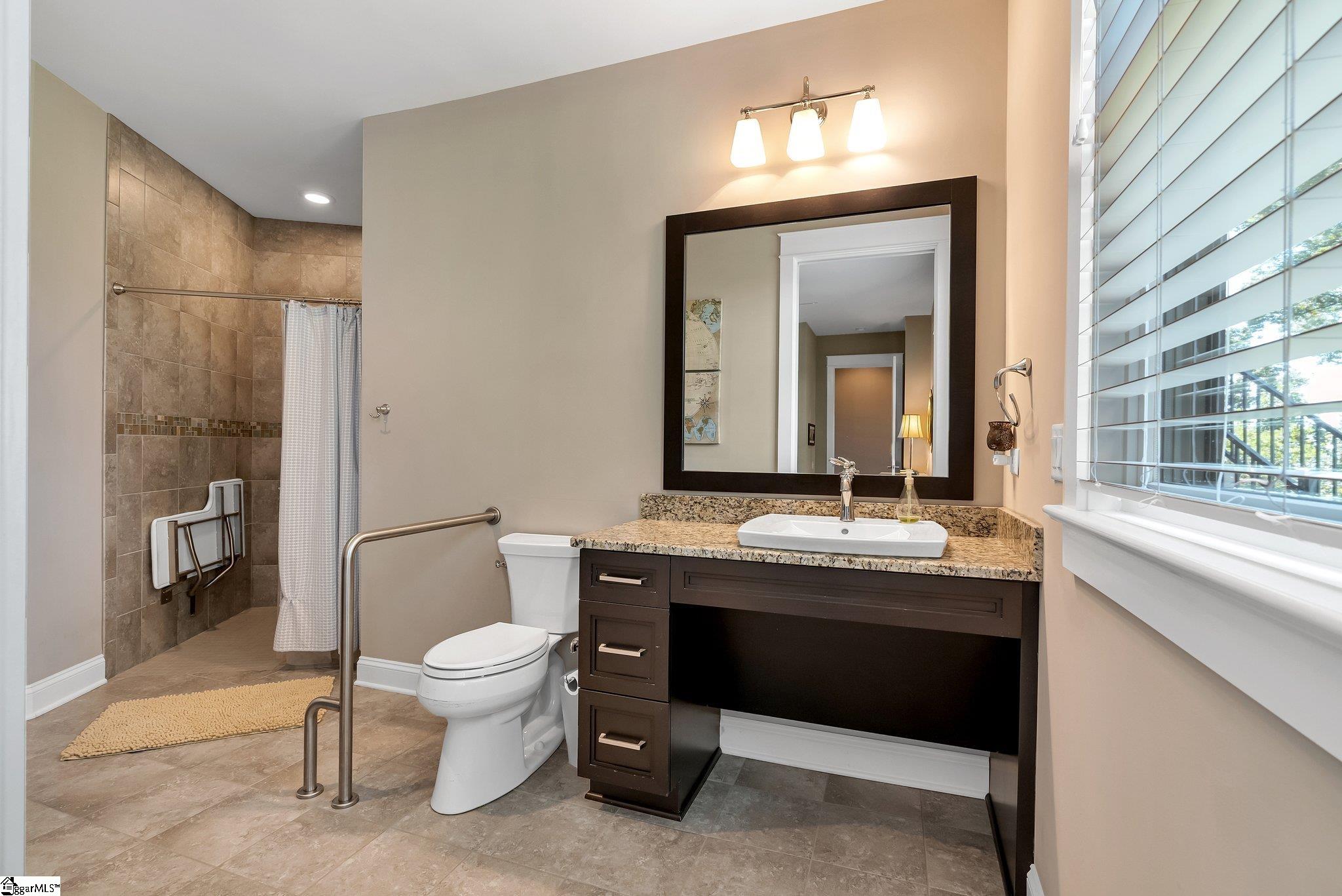 208 R-Pd-116 Landrum, SC 29356 - Photo 28 of 35 Gallery Image 28