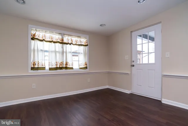 $2,825 | 438 Andover Road, Fairless Hills, PA 19030